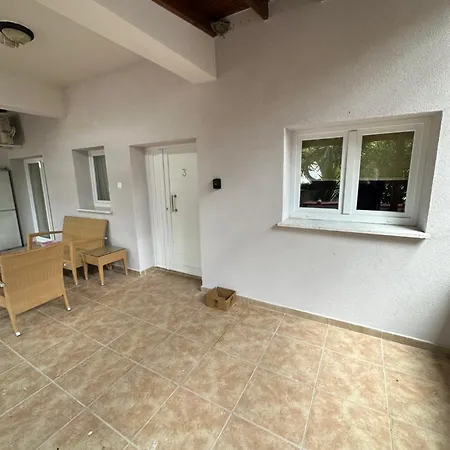 Apartment Vergi *