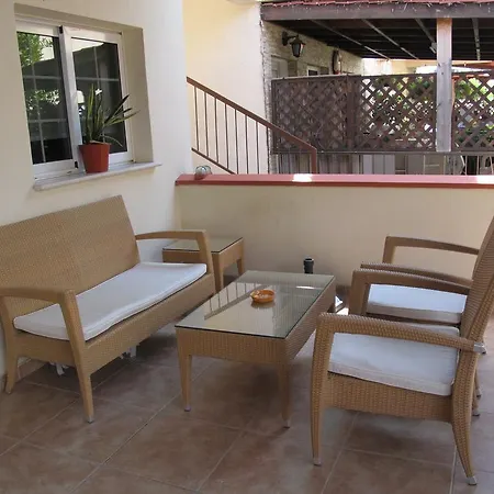 Vergi Apartment *